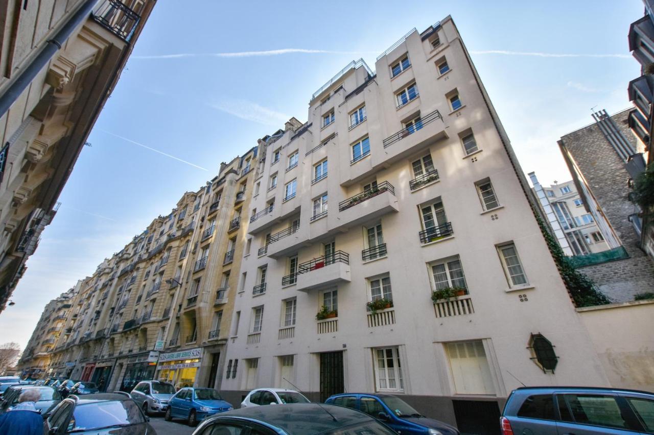 Design Apartment With Terrace By Weekome Paris Extérieur photo